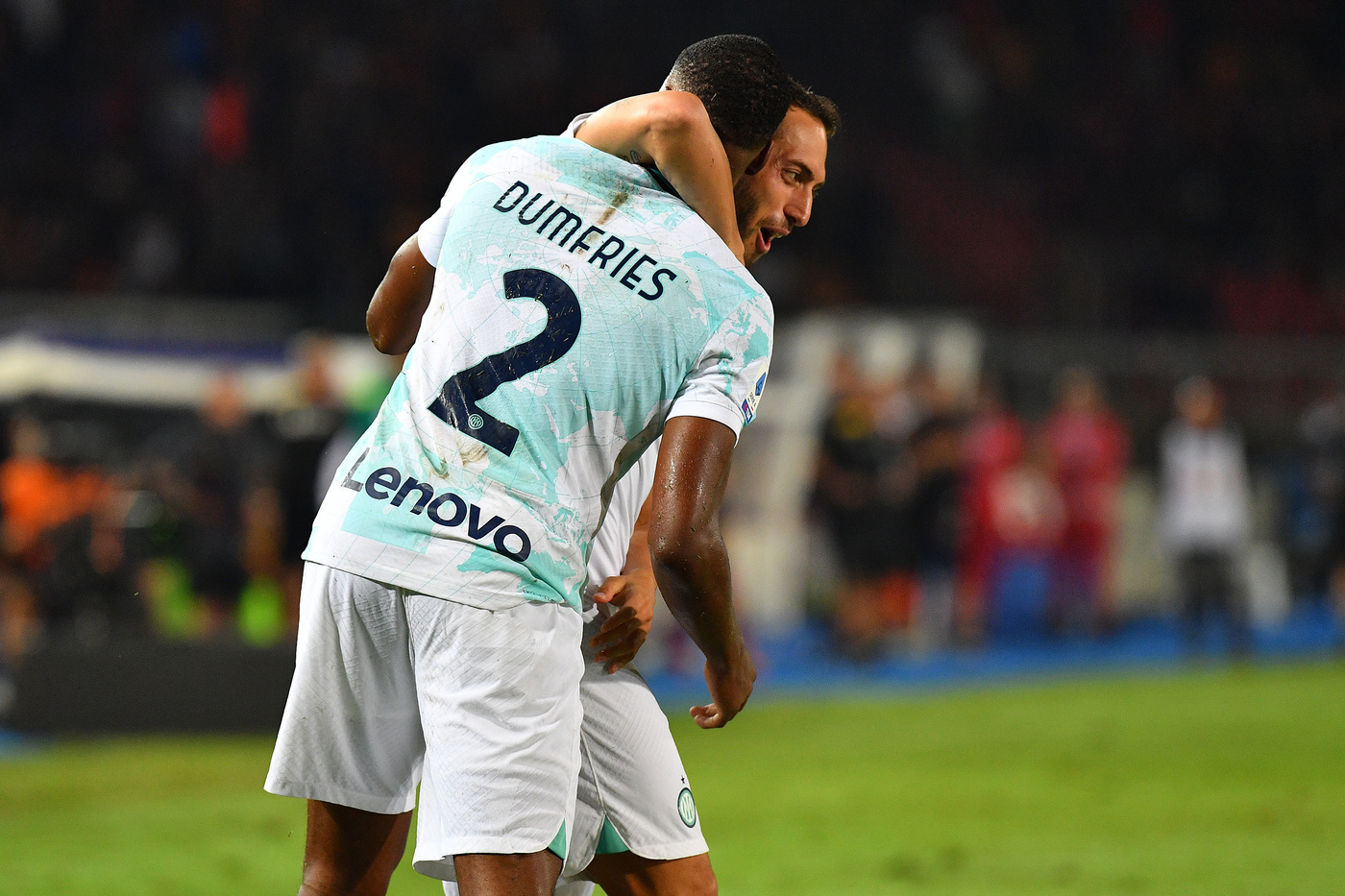 Inter-Viktoria Plzen, Dzeko-Dumfries stendono i cechi