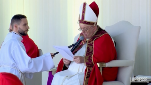Ucraina, Papa: “Quanti morti prima che si arrivi al dialogo?”