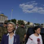 Ucraina, von der Leyen a Kiev: “Qui per avvicinare nostri popoli”