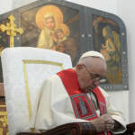 Papa in Kazakistan: “Nessuno è straniero nella Chiesa”