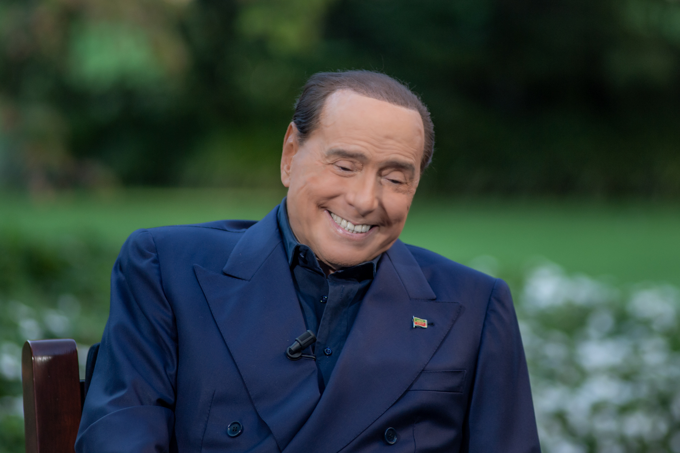 Testamento Berlusconi, aperto davanti a testimoni: figli a conoscenza del contenuto