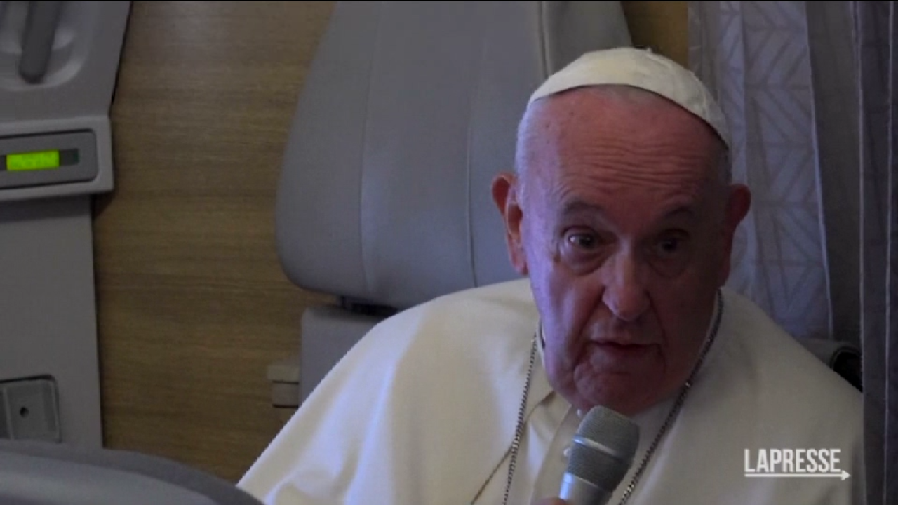 Elezioni, Papa: “Un grande politico non pensa alla poltrona”