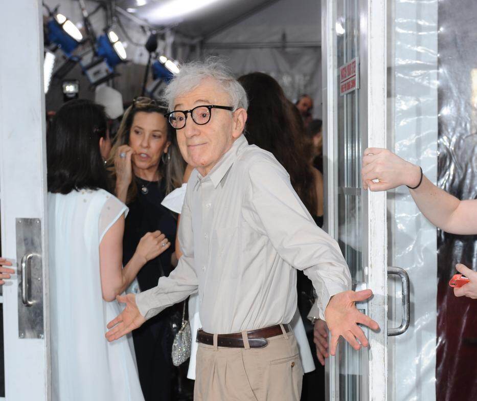 Cinema, Woody Allen si ritira