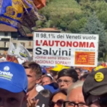 Pontida, striscione degli autonomisti: “Il Veneto ora è stanco”