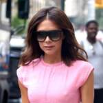 Regina Elisabetta, l’ultimo saluto di Victoria Beckham