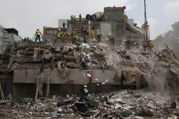 Virus Outbreak Natural Disasters