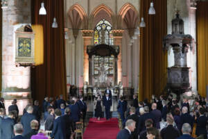 Dutch crowds gather for king’s speech, budget presentation