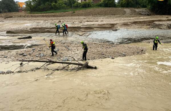 Alluvione Marche, trovate scarpe piccolo Mattia