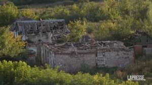 Ukraine, Kyamanka village in ruins after Russians flee