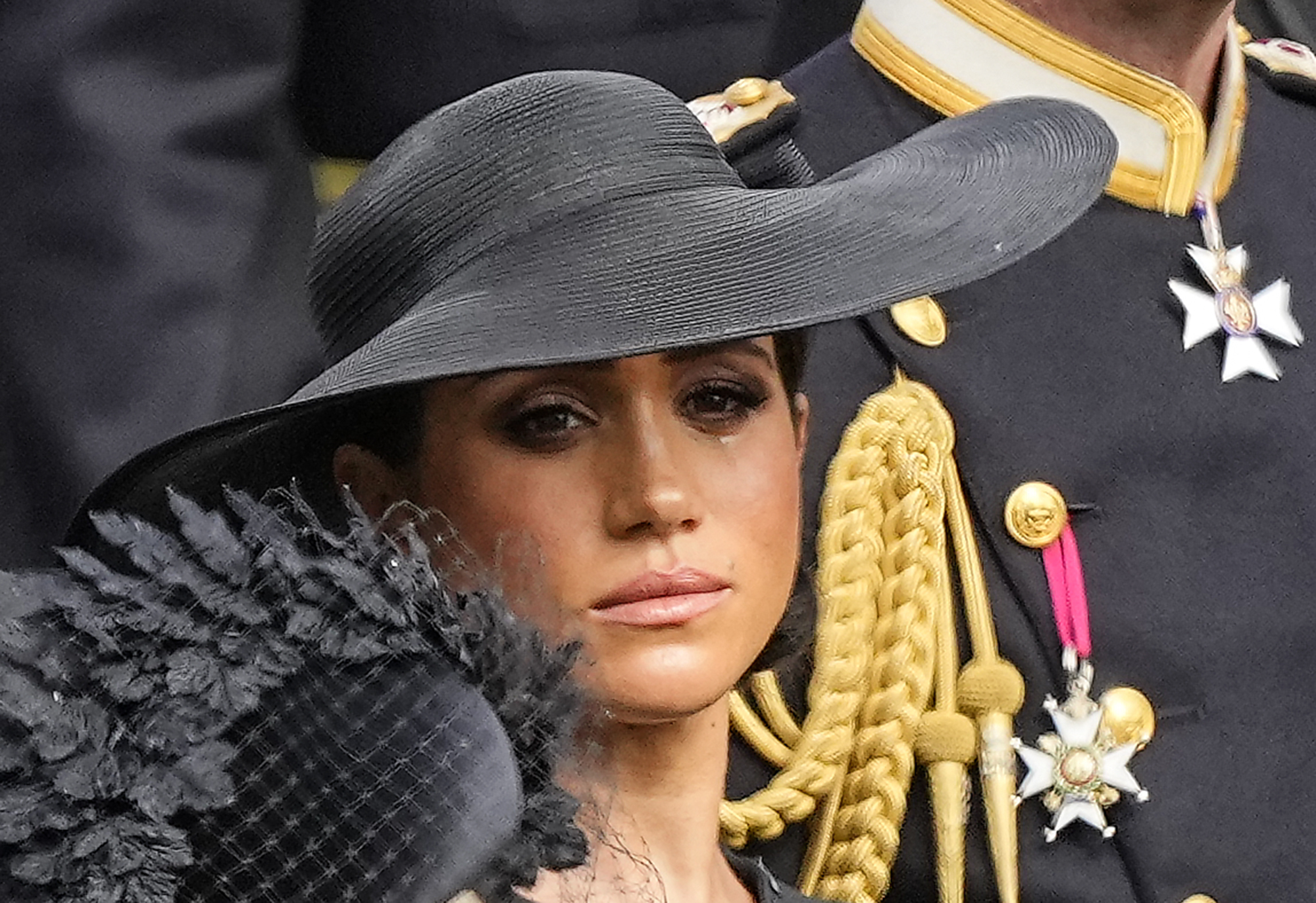 Regina Elisabetta, le lacrime di Meghan Regina Elisabetta, le lacrime di Meghan