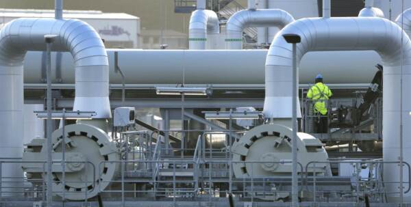 Ucraina: Nord Stream 2, il gasdotto russo al centro del dibattito sulla crisi