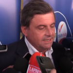 Elezioni, Calenda: “Con la destra Italia rischia osso del collo”