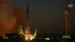 Spazio, il lancio di Soyuz: in volo verso l’Iss