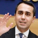 Ucraina, Di Maio: “Deluso da Conte per grande flirt con Putin”