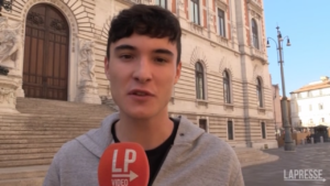 Elezioni, diciottenni verso il primo voto: “Può cambiare il nostro futuro”