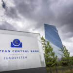 Bce: “Spread Italia volatile con acuirsi crisi politica interna”