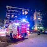 Milano, incendio in appartamento: 4 operai feriti e 50 evacuati