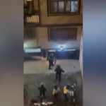 Iran, spari in strada e irruzioni nelle case: disordini a Teheran