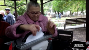Ukraine: Referendum on secession opens in Mariupol, despite global condemnation of staged vote