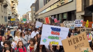 Fridays For Future a Milano: “Siamo alternativa a destra negazionista”