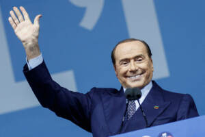 Ruby ter, assolti Berlusconi e i 28 coimputati
