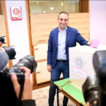 Elezioni, Torino: il sindaco Lo Russo al seggio
