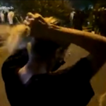 Iran, uccisa dal regime la ragazza ripresa in corteo senza velo