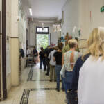 Elezioni, code ai seggi: cos’è il tagliando antifrode