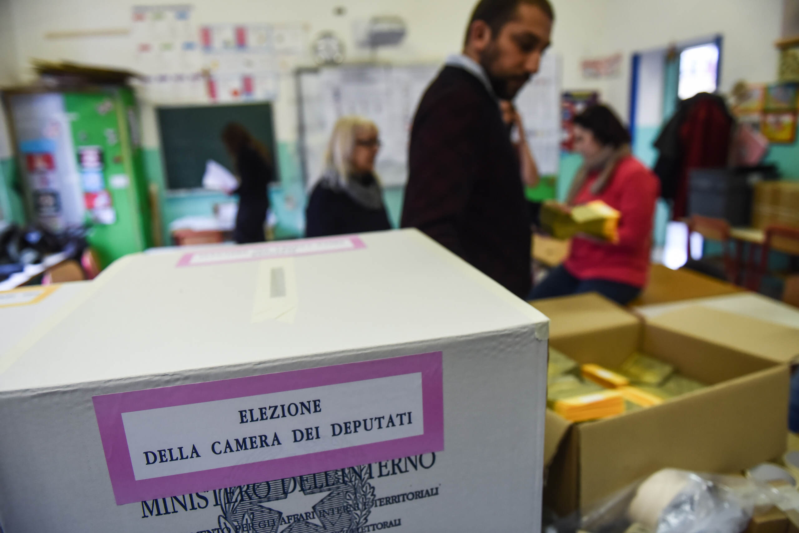 Elezioni, chiusi seggi. Spoglio al via
