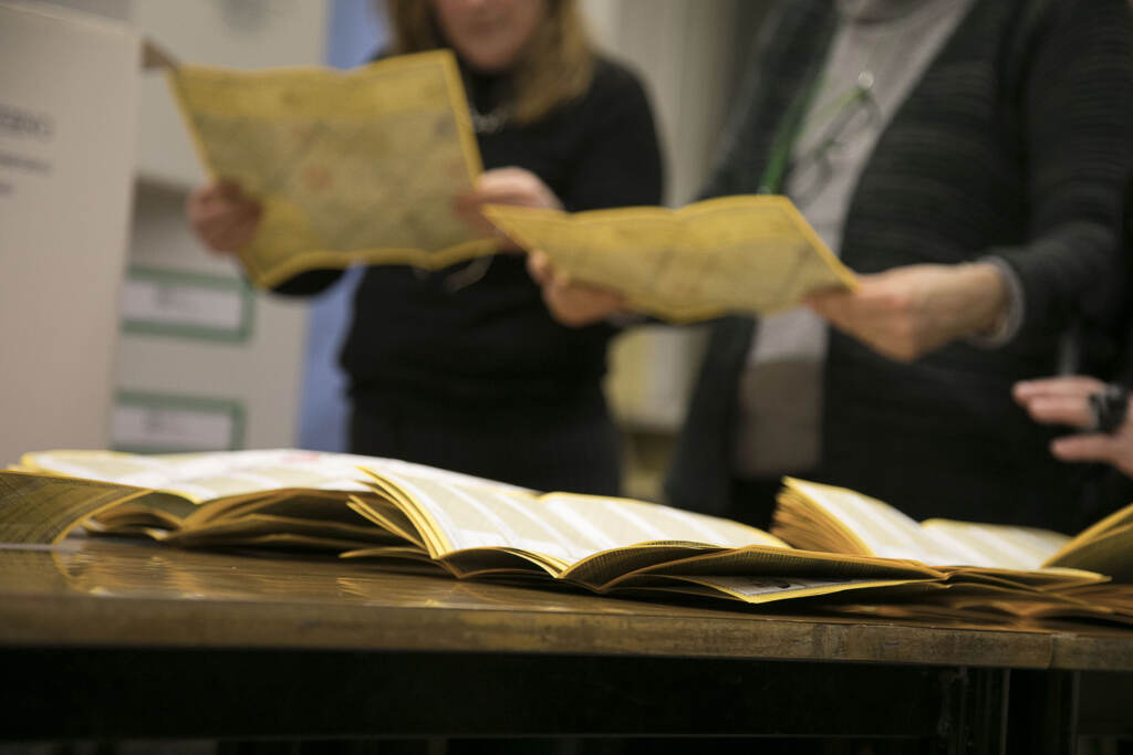 Elezioni Trentino Alto Adige: a Trento vince centrosinistra, Bolzano al ballottaggio Elezioni Trentino Alto Adige: a Trento vince centrosinistra, Bolzano al ballottaggio