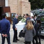Alluvione Marche, in migliaia ai funerali del piccolo Mattia Luconi