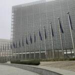 Gas, Commissione Ue chiede price cap a importazioni russe