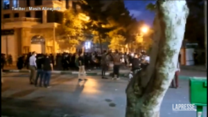 Iran, ancora proteste: la polizia spara sui dimostranti a Kermanshah