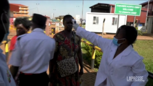 Ebola, controlli alla frontiera tra Kenya e Uganda