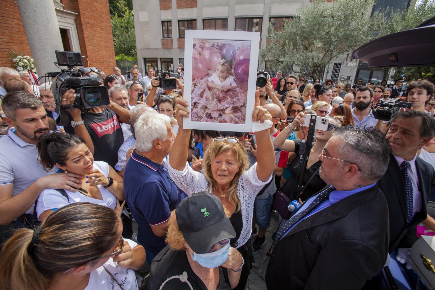 Alessia Pifferi in tribunale: “E’ terrorizzata”