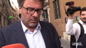 Governo, Giorgetti: “Ci sarà Salvini? Ma sì, tutto il resto e noia”