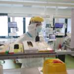 Covid, incidenza sale a 325, Rt a quota 1