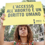 Aborto, Eurocamera: “Sia inserito nella Carta diritti fondamentali Ue”