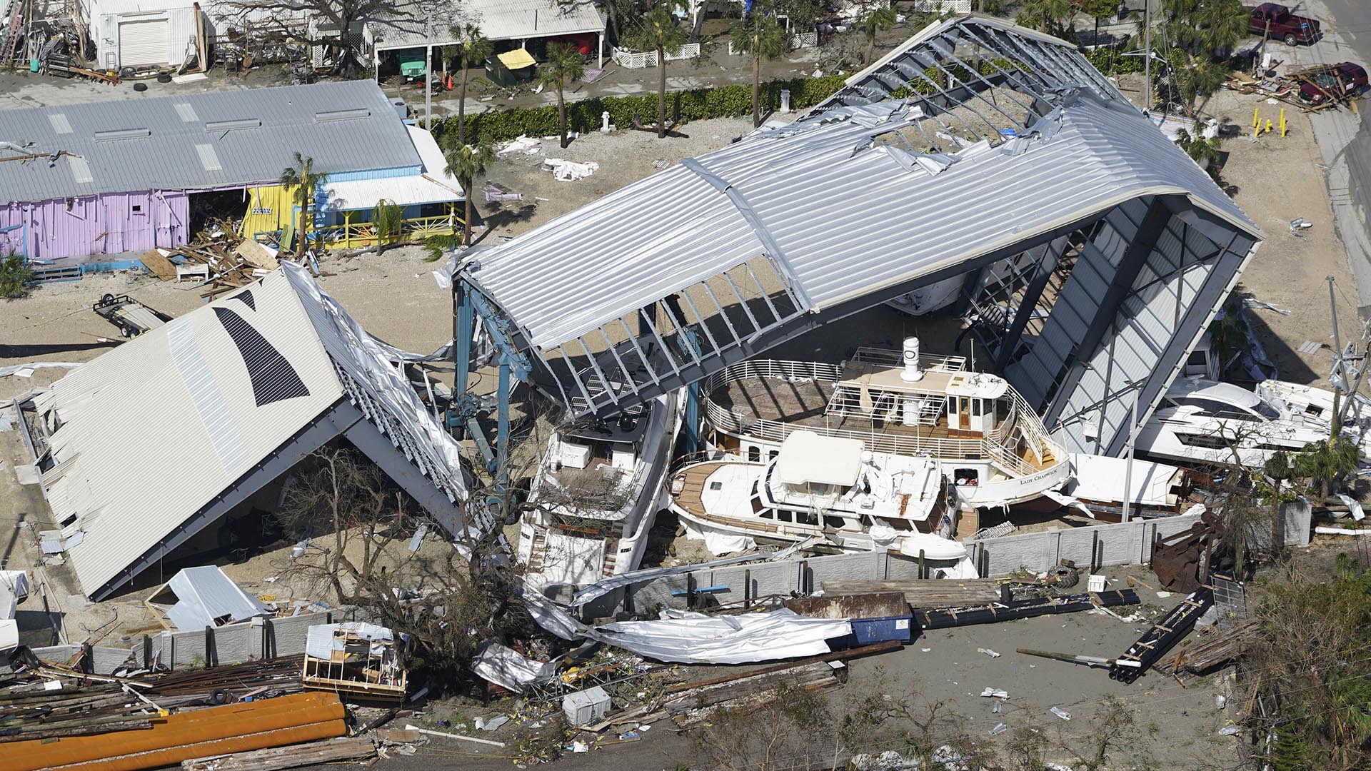 Florida, l’uragano Ian travolge tutto e provoca 17 morti – FOTOGALLERY Florida, l’uragano Ian travolge tutto e provoca 17 morti – FOTOGALLERY