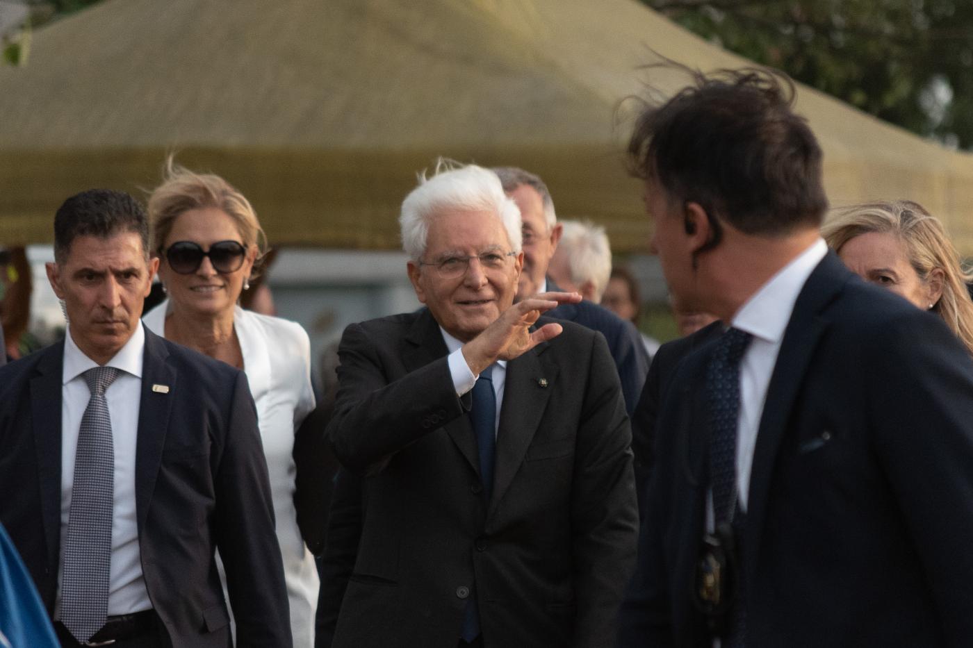 Anziani, Mattarella: “Garantire a tutti vita dignitosa”