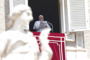 Ucraina, appello Papa Francesco a Putin: “Fermi spirale di violenza e morte”