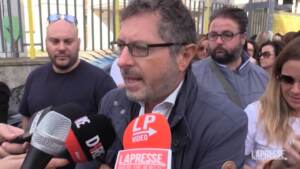 Prof ucciso a Melito, Borrelli (EV): “Telecamere e metal detector per ripartire”