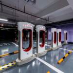 Ue chiede stazioni ricarica elettriche per auto ogni 60 km