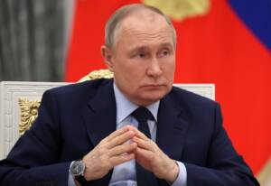 Mosca, il presidente Vladimir Putin in riunione al Cremlino