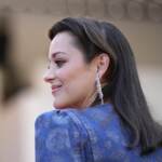 Amini, da Binoche a Cotillard, attrici si tagliano capelli per Iran