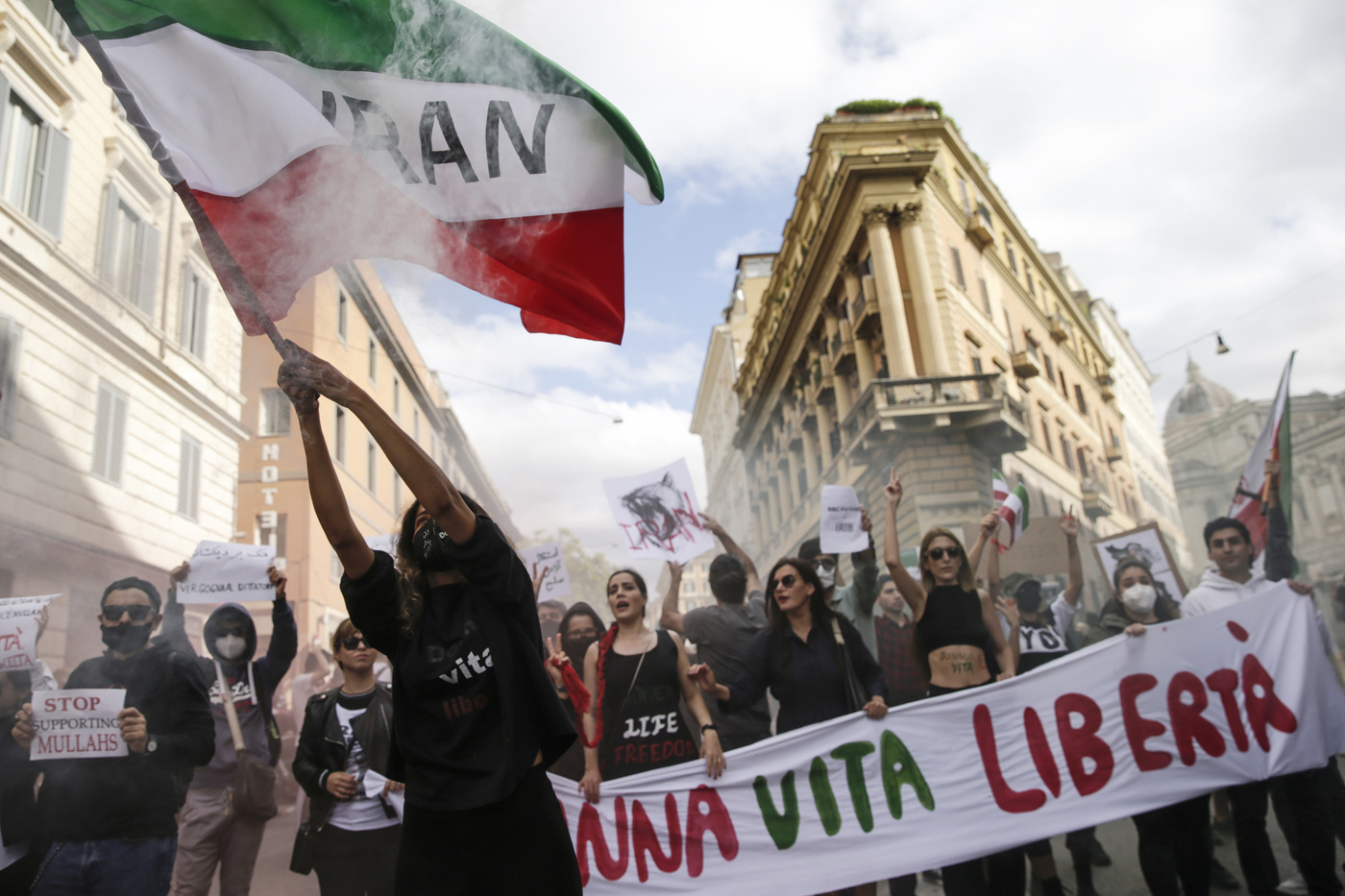 Iran, Teheran a Di Maio: “Risponderemo ad azioni Ue sconsiderate”