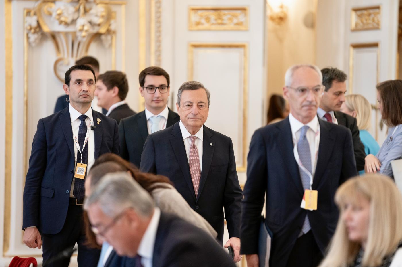 Energia, Draghi: “Se si va in ordine sparso Ue perde unità”