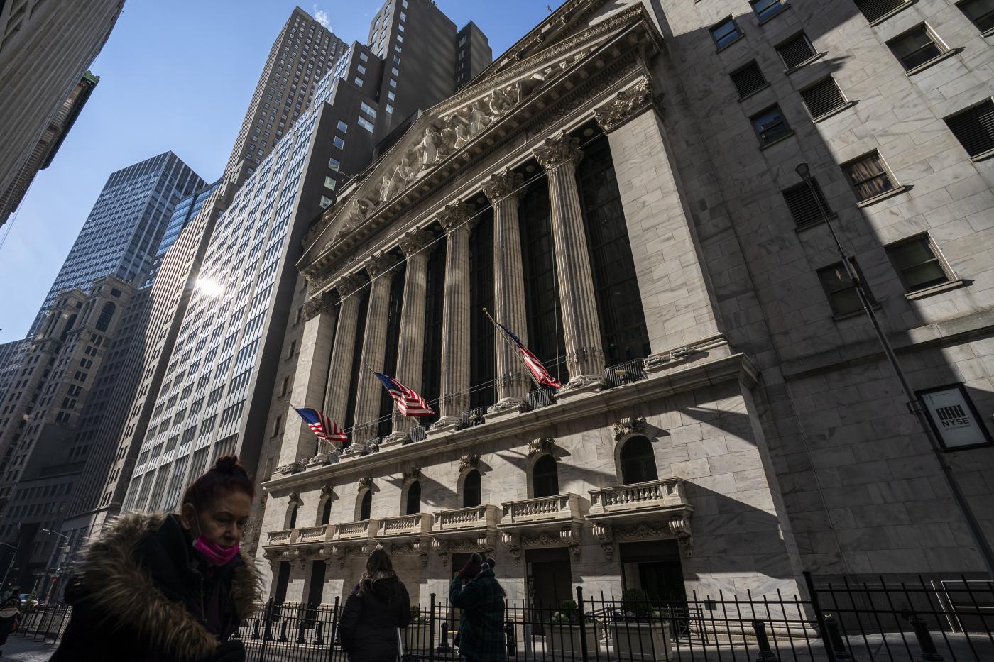 Borsa, Wall Street chiude in pesante rosso Borsa, Wall Street chiude in pesante rosso