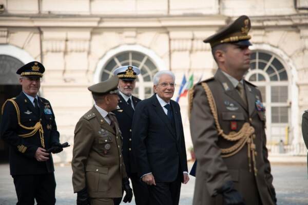 Mattarella a Torino per l'inaugurazione dell'anno accademico degli istituti di formazione dell'Esercito