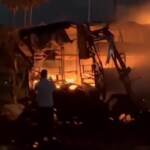 India, autobus si scontra con camion e prende fuoco: 11 morti